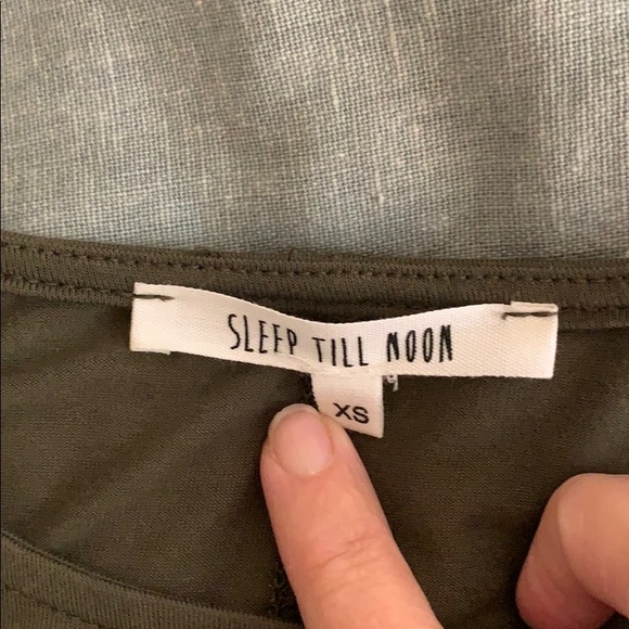 Sleep Till Noon t shirt xs - Picture 2 of 2